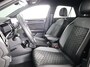 Volkswagen T-Roc 1.0 TSI R-Line 110PK | Blackstyle | Navigatie via app | Stoelverwarming | Keyless entry |