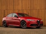 Alfa Romeo Giulia 2.9 V6 Quadrifoglio MY25 | Facelift | Carbon stoelen | Akrapovic | Harman/Kardon