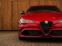 Alfa Romeo Giulia 2.9 V6 Quadrifoglio MY25 | Facelift | Carbon stoelen | Akrapovic | Harman/Kardon