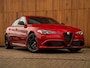Alfa Romeo Giulia 2.9 V6 Quadrifoglio MY25 | Facelift | Carbon stoelen | Akrapovic | Harman/Kardon