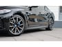 BMW i4 eDrive35 High Executive M-Sport | Harman/Kardon | Schuifdak | Head-up | Trekhaak | Driving Assistant Professional