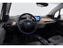 BMW i3 Executive Edition 120Ah 42 kWh | Panoramadak | Harman/Kardon | Org NL | 93.000 KM! | Stoelverwarming | Camera | Navigatie |