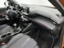 Peugeot 2008 1.2 GT-Line 130pk | 1ste Eigenaar | Trekhaak | Climate Control | Cruise Control | Achteruitrijcamera | Parkeersensoren Voor + Achter | LED | 17' Lichtmetalen Velgen | Voorruit Verwarming | Sfeerverlichting |
