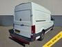 Volkswagen Crafter 35 2.0TDI L3H3 3-Persoons Navi Airco Cruise Control Verwarmbare Voorruit Regensensor Pdc Schuifdeur Betonplex vloer Wandbetimmering Highline Euro 6 Diverse beschadigingen rondom