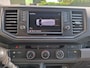 Volkswagen Crafter 35 2.0TDI L3H3 3-Persoons Navi Airco Cruise Control Verwarmbare Voorruit Regensensor Pdc Schuifdeur Betonplex vloer Wandbetimmering Highline Euro 6 Diverse beschadigingen rondom