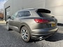 Volkswagen Touareg 3.0 TDI R-Line Panodak | Leder | Clima | Trekhaak