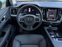 Volvo V60 2.0 T6 Plug-in hybrid AWD Essential | Sport Pack | Driver Assist | Climate | Donker Glas | 19" | Park Assist Voor en Achter |