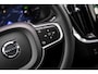 Volvo V60 2.0 T6 Plug-in hybrid AWD Essential | Sport Pack | Driver Assist | Climate | Donker Glas | 19" | Park Assist Voor en Achter |