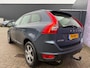Volvo XC60 3.0 T6 AWD Summum | Trekhaak | Adaptieve Cruise controle | BLIS | Panorama Schuifdak | Camera | DAB | Bi-Xenon | Memory | Leder | Keyless Entry/Start | VOL