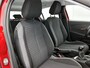 Peugeot 208 1.2 Active Pack 75pk | Trekhaak | Navigatie via Apple Carplay/Android Auto | Airco | Cruise Control | Parkeersensoren Achter | DAB Ontvanger | 16" Lichtmetalen Velgen |