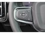 Volvo XC40 Recharge Twin Ultimate 78 kWh - Panorama/schuifdak - IntelliSafe Assist & Surround - 360º Camera - Harman/Kardon audio - Verwarmde voorstoelen & stuur - Parkeersensoren voor & achter - Elektr. bedienb. voorstoelen met geheugen links - Draadloze tel. lader - Warmtepomp - Extra getint glas - Elektr. inklapbare trekhaak - 19' LMV