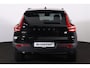 Volvo XC40 Recharge Twin Ultimate 78 kWh - Panorama/schuifdak - IntelliSafe Assist & Surround - 360º Camera - Harman/Kardon audio - Verwarmde voorstoelen & stuur - Parkeersensoren voor & achter - Elektr. bedienb. voorstoelen met geheugen links - Draadloze tel. lader - Warmtepomp - Extra getint glas - Elektr. inklapbare trekhaak - 19' LMV