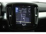 Volvo XC40 1.5 T3 R-Design (TREKHAAK, DIGITALE COCKPIT, PARKEERSENSOREN, AUTOMAAT, NAVIGATIE CARPLAY)