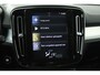 Volvo XC40 1.5 T3 R-Design (TREKHAAK, DIGITALE COCKPIT, PARKEERSENSOREN, AUTOMAAT, NAVIGATIE CARPLAY)