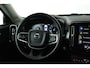 Volvo XC40 1.5 T3 R-Design (TREKHAAK, DIGITALE COCKPIT, PARKEERSENSOREN, AUTOMAAT, NAVIGATIE CARPLAY)