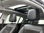 Citroën C5 Aircross 1.2 Hybrid 136 Max | Elektrisch Verstelbare Bestuurdersstoel | Schuif-/Kanteldak | Navigatie | Climate Control | Adaptieve Cruise Control | Achteruitrijcamera | LED | 18" Lichtmetalen velgen | Dodehoekdetectie | Keyless Entry/Start | Apple Carplay/Android Auto |