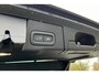 Volvo XC60 T6 Plug-in hybrid AWD Plus Black Edition | Luchtvering | 360 graden camera | Head-up display | Stoelverwarming/verkoeling voor | Panoramisch dak met schuif-/kantel functie | Harman Kardon geluidsinstallatie | Elektrisch verstelbare stoelen voor/achter | 21'' Lichtmetalen velgen | Verwarmbaar stuurwiel |