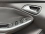 Ford Focus 1.6 TI-VCT Titanium BJ`11 NAP NL Lage kmstand! Carplay