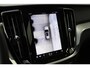 Volvo V60 2.0 T6 Plug-in hybrid AWD Plus Dark | Trekhaak | Open Grid Textiel | Visual Park Assist | Premium Audio by Harman Kardon | Preconditioning | Keyless | Google Maps | Google Assistant | Verwarmbare voorruit | 18" | Elektrische achterklep | Elektrisch verstelbare voorstoelen | Stoelverwarming voor en achter | Adaptieve Cruise Control | Pilot Assist | Blis