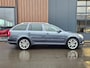 Skoda Octavia Combi 1.8 TSI Elegance Business Line Automaat | DSG | Xenon | Clima | Trekhaak | Navi