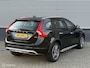 Volvo V60 Cross Country 2.0 D3 Summum