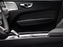 Volvo XC60 T8 AWD Plug-in hybrid Ultra Black Edition / Trekhaak / Luchtvering / B&W audio / Head up displ. / Pan. dak