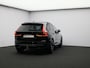 Volvo XC60 T8 AWD Plug-in hybrid Ultra Black Edition / Trekhaak / Luchtvering / B&W audio / Head up displ. / Pan. dak