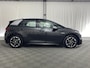 Volkswagen ID.3 First 58 kWh Automaat | Apple Carplay | Adaptive Cruise | Navi | Winter Pack |