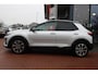 Kia Stonic 1.0 T-GDi *DynamicLine* | Camera | Carplay | Navigatie | Cruise & Climate Control | PDC | Privacy | Bluetooth | Privacy | Orig. NL |