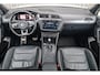 Volkswagen Tiguan Allspace 1.5 TSI R-Line 7zits | 1Ste Eigenaar | Pano | 360 Camera | Leer | Navi | Xenon\Led | Dealer onderhouden Interesse, Proefrit? Bel of app met: 06-24 28 28 42