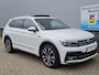 Volkswagen Tiguan Allspace 1.5 TSI R-Line 7zits | 1Ste Eigenaar | Pano | 360 Camera | Leer | Navi | Xenon\Led | Dealer onderhouden Interesse, Proefrit? Bel of app met: 06-24 28 28 42