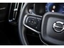 Volvo XC40 2.0 B4 Plus Dark | Trekhaak | Adaptive Cruise Control | Dode hoek detectie BLIS | Harman/Kardon audio | Elektrische stoelverstelling | Stoel- en stuurverwarming | Verwarmde Voorruit |