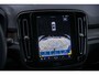 Volvo XC40 Single Motor Extended Range Plus 82 kWh | Adaptieve cruise control | Stoel- en stuurverwarming | Nubuck Interieur | Warmtepomp | 20 inch velgen | Camera |
