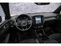 Volvo XC40 Single Motor Extended Range Plus 82 kWh | Adaptieve cruise control | Stoel- en stuurverwarming | Nubuck Interieur | Warmtepomp | 20 inch velgen | Camera |