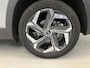 Hyundai Tucson 1.6 T-GDI PHEV Premium Sky 4WD / Trekhaak Afneembaar 1350 KG / Panoramisch Schuif/Kanteldak / Navigatie / 360 Graden Camera / Lederen Bekleding / Stoel- en Stuurverwarming / Stoelventilatie /