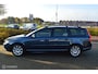 Volvo V70 2.5FT Momentum | Leer | Trekhaak