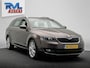 Skoda Octavia Combi 1.2 TSI Greentech Elegance Automaat * Origineel Nederlands * Trekhaak Navigatie Climate-control Cruise