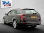 Skoda Octavia Combi 1.2 TSI Greentech Elegance Automaat * Origineel Nederlands * Trekhaak Navigatie Climate-control Cruise