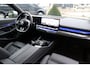 BMW 5-Serie 550e xDrive Pano Bowers en Wilkins M Sportpakket Pro Trekhaak