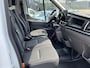 Ford Transit GB 310 L3H2 TDCi 130pk FWD Trend | Navigatie | Parkeersensoren v/a | 3 Zits | Trekhaak | Airconditioning | Voorruitverwarming |