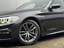 BMW 5-Serie Touring 520i M-SPORT HIGH EXECUTIVE PANORAMADAK STOELVERWARMING LEDER M PAKKET VIRTUAL AMBIANCE TREKHAAK