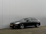 BMW 5-Serie Touring 520i M-SPORT HIGH EXECUTIVE PANORAMADAK STOELVERWARMING LEDER M PAKKET VIRTUAL AMBIANCE TREKHAAK