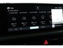 Kia EV6 Light Edition 63 kWh - Navigatie - Adaptive cruise control - Stoel/stuur verwarming - Apple Carplay/Android Auto - Climate Control - Achteruitrij camera - Fabrieksgarantie tot 04-2032