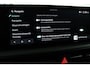 Kia EV6 Light Edition 63 kWh - Navigatie - Adaptive cruise control - Stoel/stuur verwarming - Apple Carplay/Android Auto - Climate Control - Achteruitrij camera - Fabrieksgarantie tot 04-2032