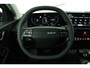 Kia EV6 Light Edition 63 kWh - Navigatie - Adaptive cruise control - Stoel/stuur verwarming - Apple Carplay/Android Auto - Climate Control - Achteruitrij camera - Fabrieksgarantie tot 04-2032