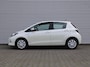 Toyota Yaris 1.5 Full Hybrid Aspiration | Automaat | Navi | Cruise | Camera | Clima | Zeer lage km stand |