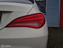 Mercedes-Benz CLA Shooting Brake 180 Automaat Shadow Line.