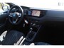 Volkswagen Polo 1.0 TSI 2x R-Line Automaat Navigatie/Virtual cockpit/Adaptive cruise control/Achteruitrijcamera/Parkeersensoren rondom/Apple carplay/Stoelverwarming/LED grill/IQ.light/Climate control/Draadloze telefoonlader/DAB/17''Lichtmetalen velgen.