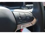 Volkswagen Polo 1.0 TSI 2x R-Line Automaat Navigatie/Virtual cockpit/Adaptive cruise control/Achteruitrijcamera/Parkeersensoren rondom/Apple carplay/Stoelverwarming/LED grill/IQ.light/Climate control/Draadloze telefoonlader/DAB/17''Lichtmetalen velgen.