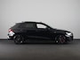 Audi A3 Sportback 45 TFSI e S edition Competition 272pk | Panoramadak | Sonos Premium Audio | 19 inch Lichtmetalen velgen | Parkeercamera